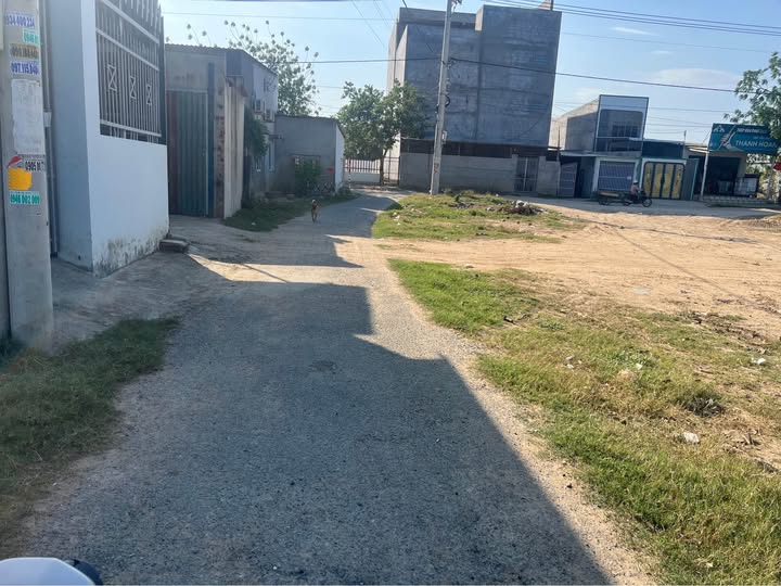 Đất Nền An Thạnh, Ninh Thuận - 684m² Sổ Đỏ, Giá 1.8 Tỷ, Gần Cầu Đạo Long