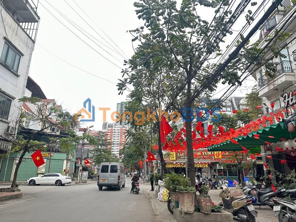 Cho Thuê Nhà 5 Tầng Mặt Tiền 5m Phùng Khoang, Nam Từ Liêm - 80m², 6PN