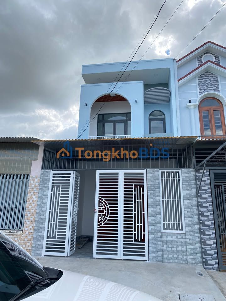 Nhà 100m² Nguyễn Văn Huyên, Quy Nhơn - Giá 2.15 Tỷ, Sổ Hồng