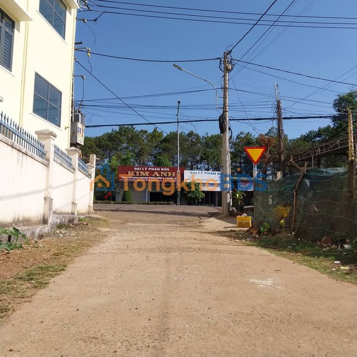 Đất Biển Hồ Pleiku 265m² - Hẻm 8m Ô Tô - Gần Trường Phan Đăng Lưu