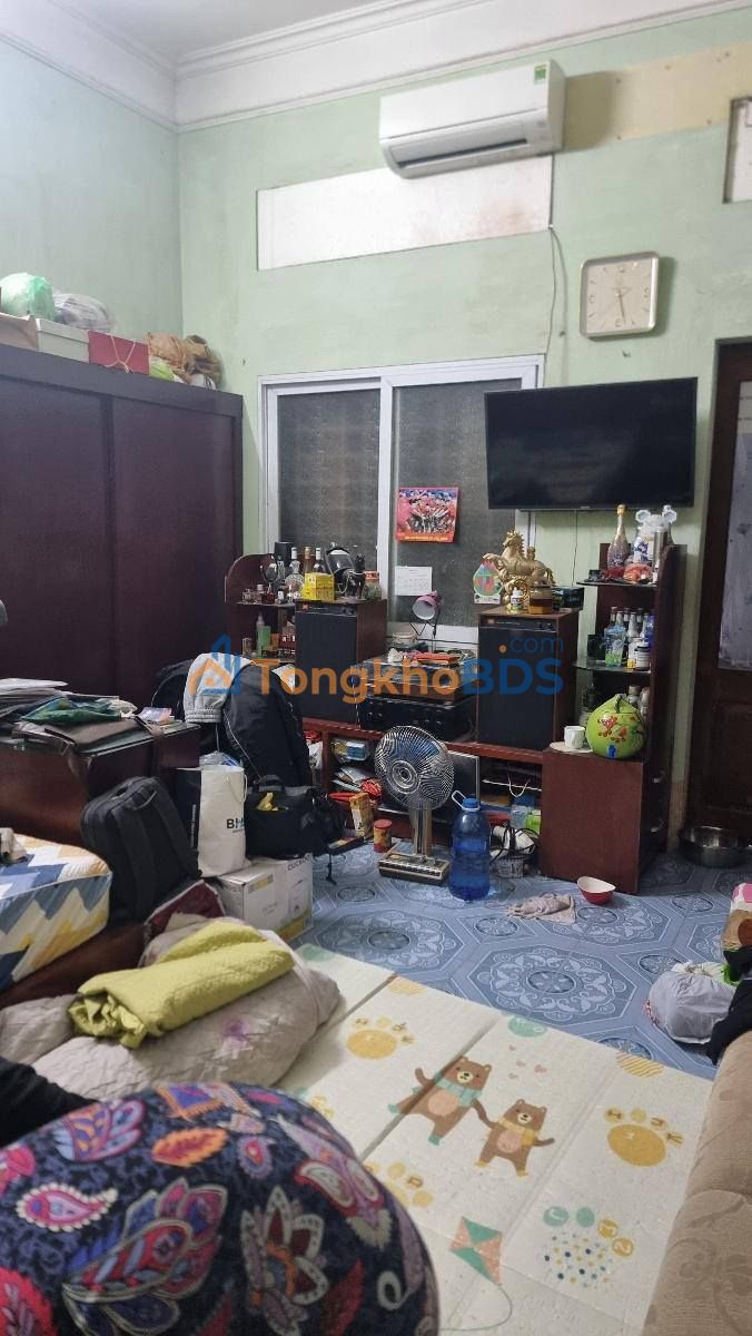 Nhà 30m² Quỳnh Lôi, Hai Bà Trưng - Sổ đỏ chính chủ, 3 tỷ