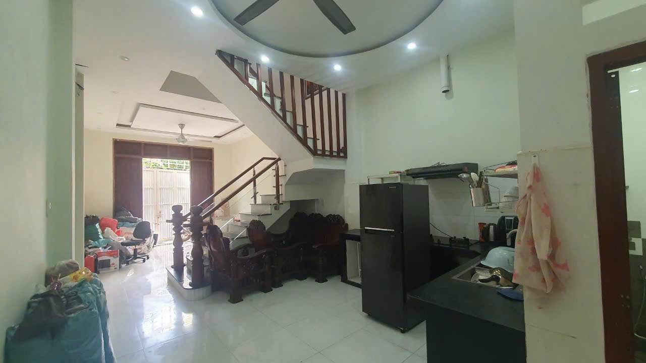 Nhà Trệt Lầu 70m² Gần Chợ Tân Hiệp, Bình Dương - Sổ Sẵn 1.8 Tỷ