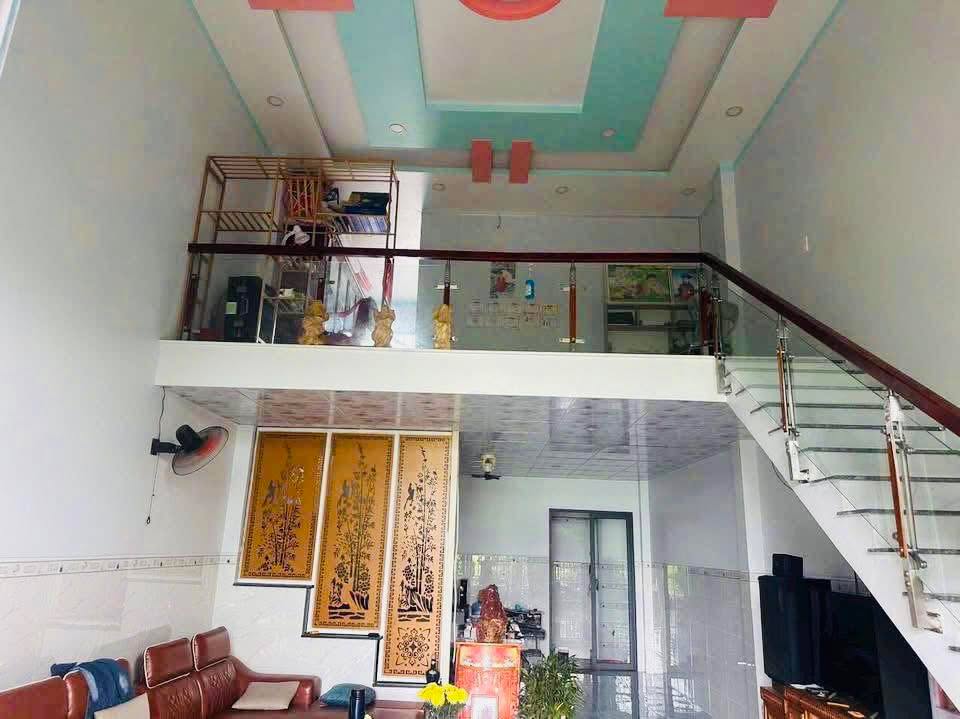 Nhà 70m² Phú Lợi, Thủ Dầu Một - 2 Tỷ, Hẻm Xe Hơi, Sẵn Ở