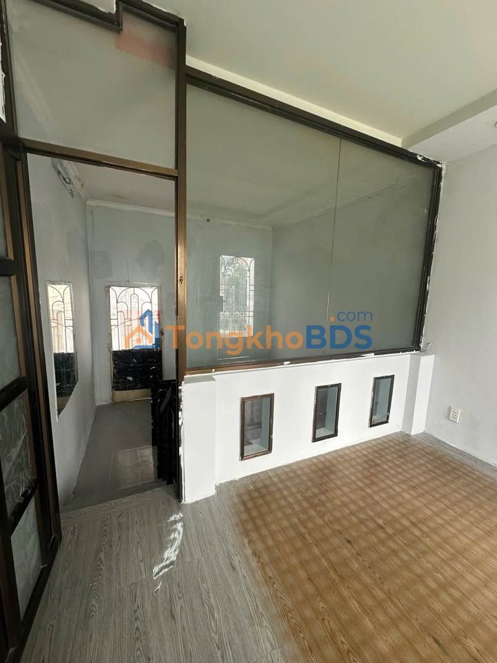 Nhà Mặt Tiền Âu Cơ Tân Bình - Lô Góc 2 Mặt Tiền, Kinh Doanh Đa Ngành, 5.9 Tỷ