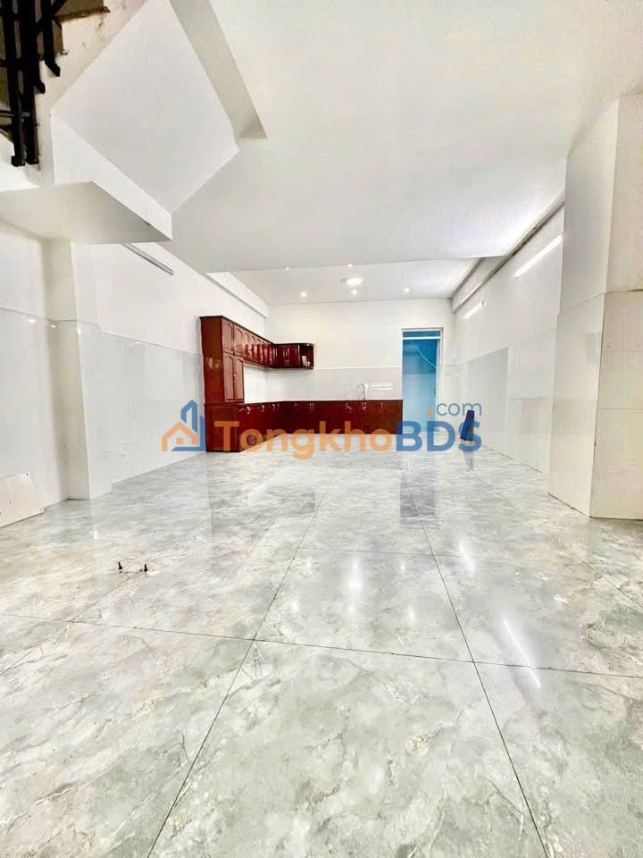 Nhà Nguyên Căn 4PN Ao Sen - Tên Lửa, Bình Tân - Giá 24 Triệu/Tháng