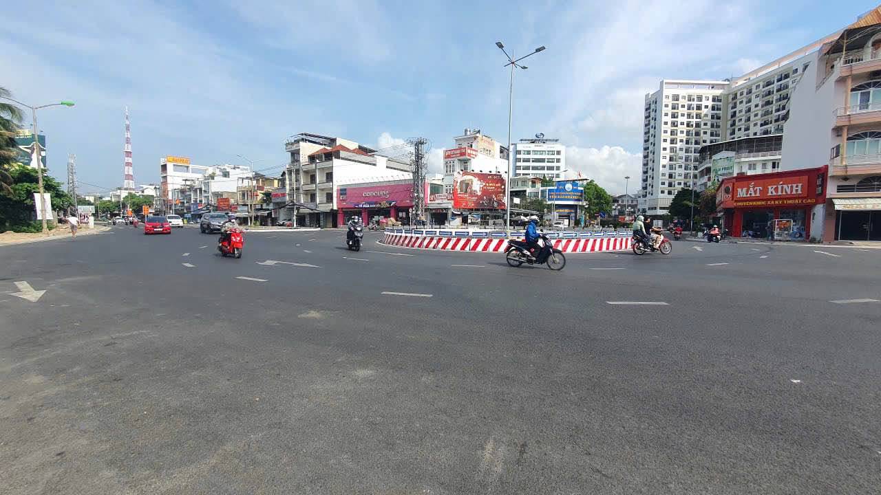 Đất Vàng KĐT Vĩnh Điềm Trung 372m² - Mặt Tiền Kinh Doanh Hướng Bắc