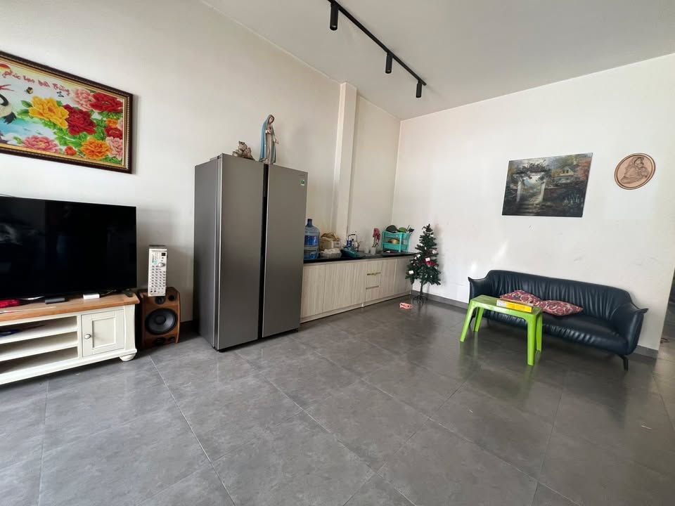 Nhà Mặt Tiền Phong Châu Nha Trang - 147.7m² - Sẵn Sàng Kinh Doanh