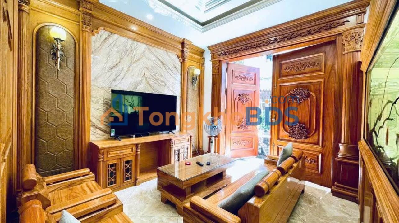 Cho thuê Biệt thự Mini P.8 Vũng Tàu 400m² - Full nội thất, có thang máy, gần biển