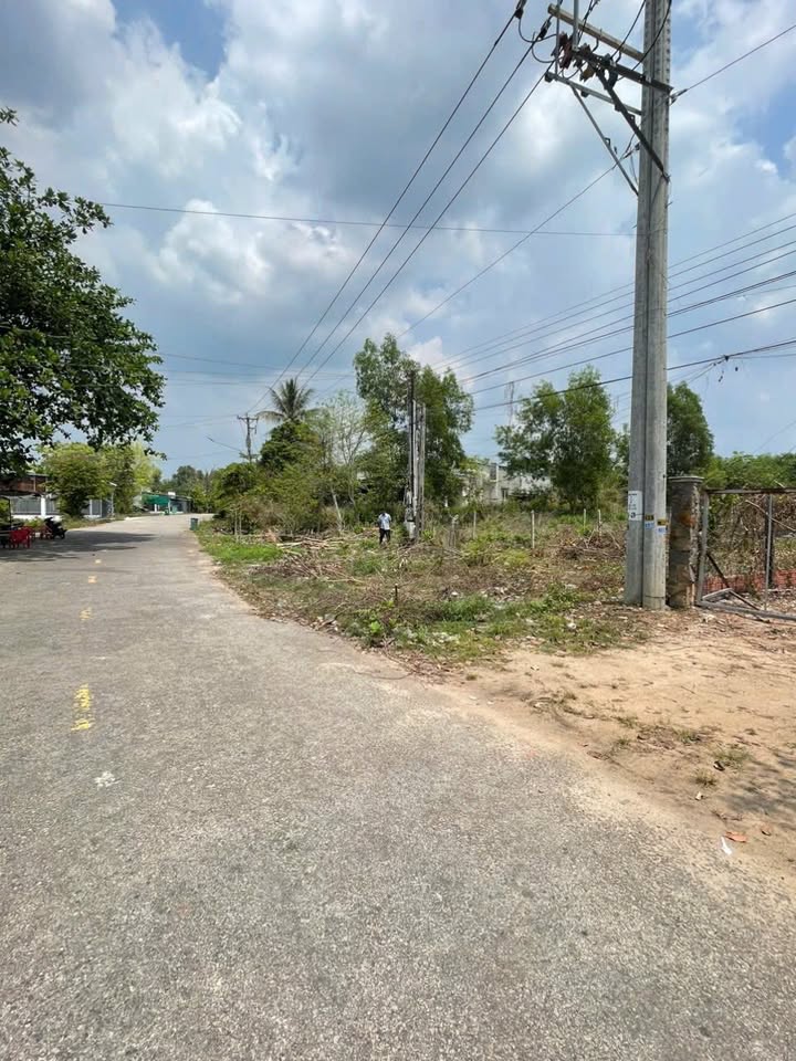 Đất Dầu Tiếng 100m² Thổ Cư - Sổ Đỏ Sẵn Sàng - Giá 5xx Triệu