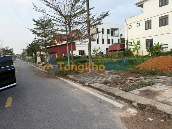 Đất Tái Định Cư Quảng Trường Phổ Yên 100m² - Sổ Đỏ Sẵn Sàng