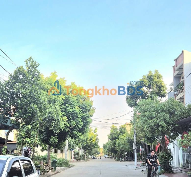 Đất Vĩnh Phúc: 100m² Full Thổ Cư, Cạnh Góc Giàn Chiếu, Giá 2 Tỷ