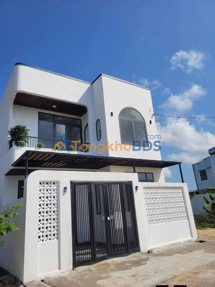 Nhà 2 Tầng 81m² Hòa Quý, Đà Nẵng - 3PN, Oto Tận Nơi