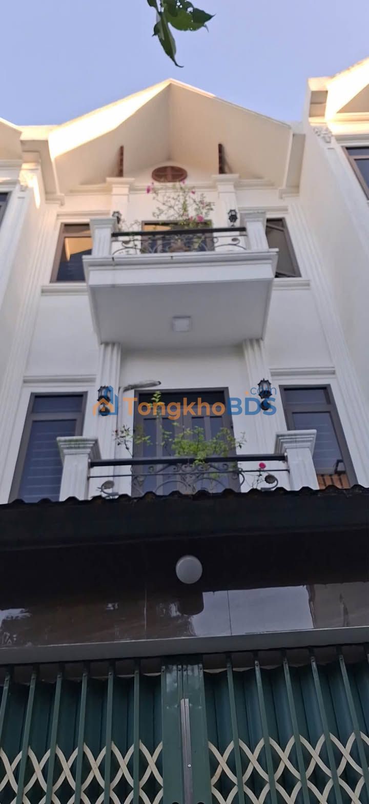 Nhà 3 Tầng Phù Long, Nam Định - 68.6m² Gần Chợ, Sẵn Sàng Ở Ngay