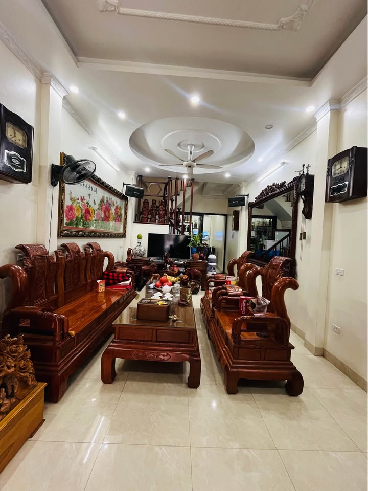 Nhà 3 Tầng 70m² Khu Điện Biên, Nam Định - Ngõ Rộng Ô Tô Tránh