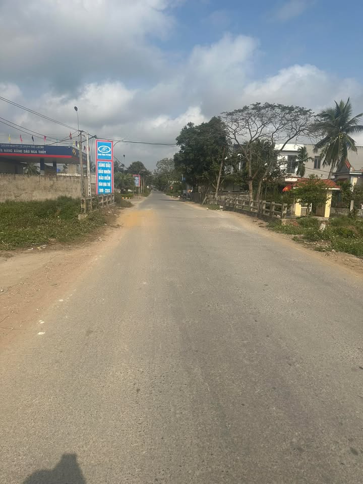 Bán đất Trục đường Bà Lệnh, Nam Định 100m² hướng Đông - Giá tốt