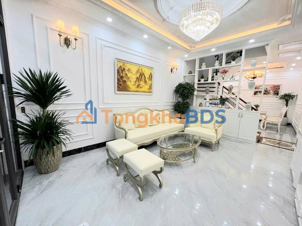 Nhà Đẹp Khâm Thiên 40m² 5PN - Vài Bước Ra Ô Tô - Giá 7.x Tỷ