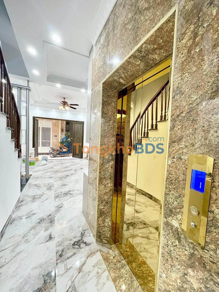 Nhà 55m², 6 Tầng Thang Máy - Trung Tâm Ba Đình, Giá 19.5 Tỷ