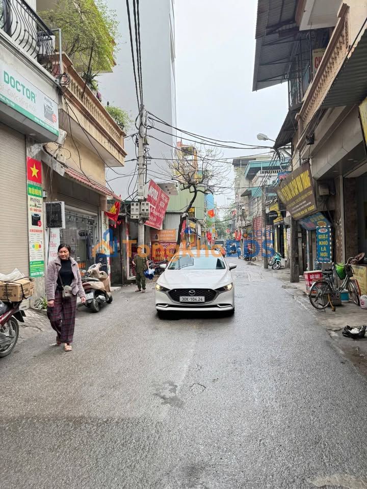 Bán Tòa CCMN Định Công Thượng 60m² 7 Tầng - 11Pkk, Doanh thu 60tr/tháng