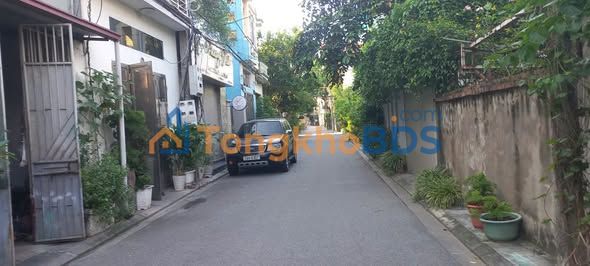 Đất Đông Anh 60m² sổ đỏ chính chủ, ô tô tránh, bán gấp