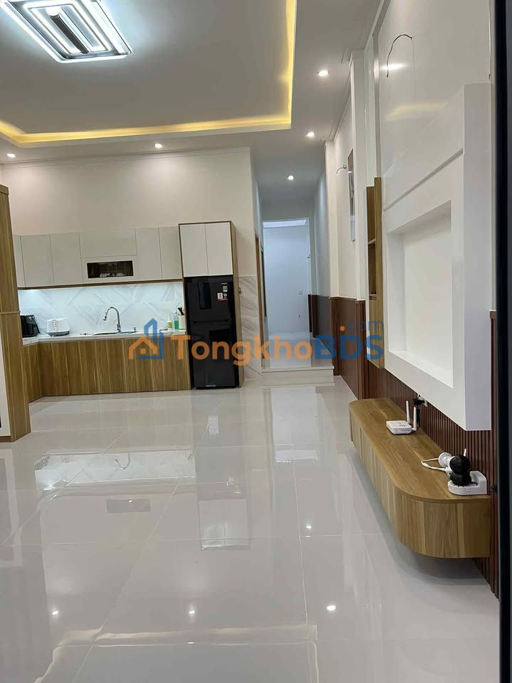 Nhà Cấp 4 Đồng Khởi, Vĩnh Cửu - 90m² Sổ Hồng Riêng, Giá 650 Triệu