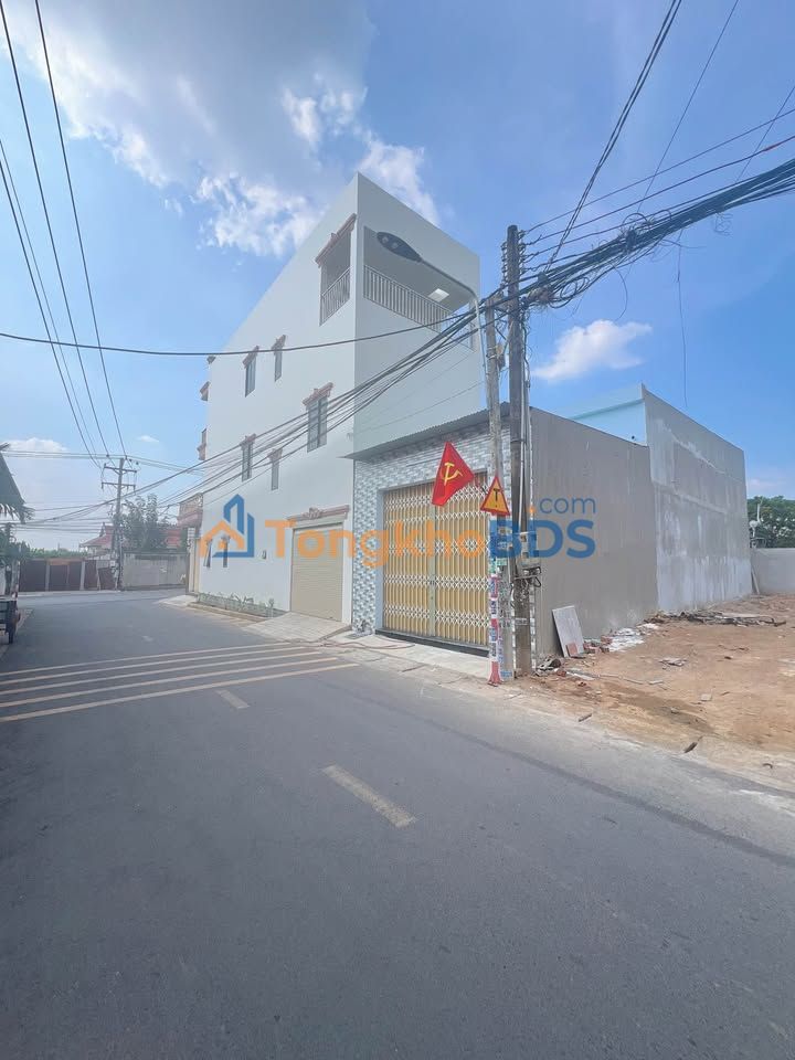 Nhà Mặt Tiền Kinh Doanh 100m² Gần Chợ Phú Sơn, Biên Hòa - Giá 2 Tỷ