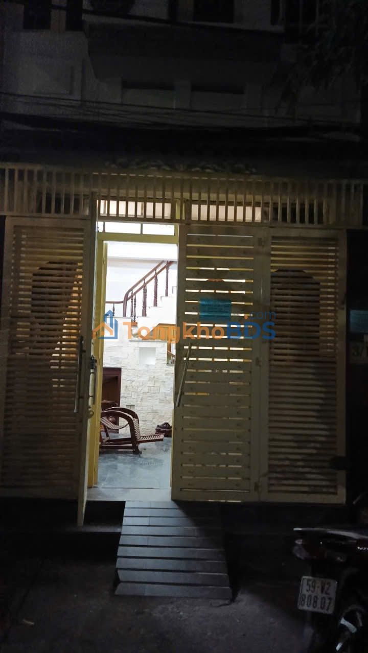 Nhà Nguyên Căn 3 Tầng MT Nguyễn Thái Sơn, Gò Vấp - 15 Triệu/Tháng