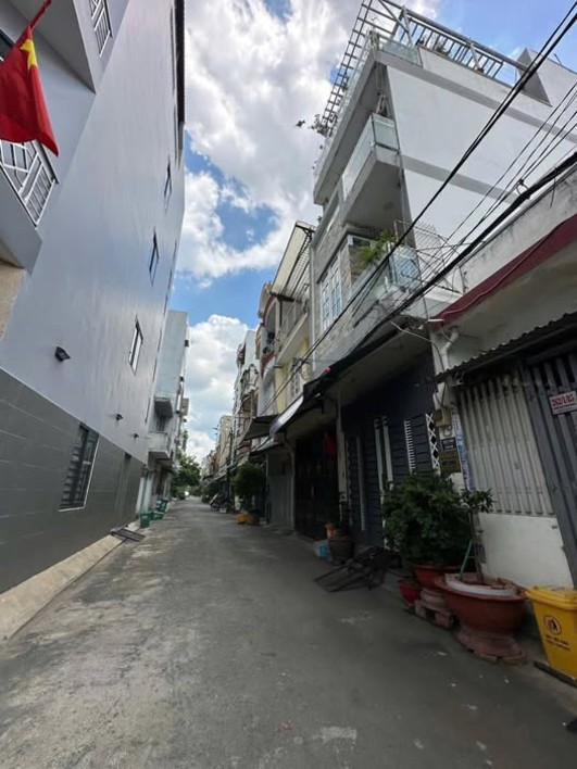 Nhà 2 Tầng Hẻm 7m Tô Hiệu, Tân Phú - 51m², 5 Tỷ, Sẵn Sàng Ở Ngay