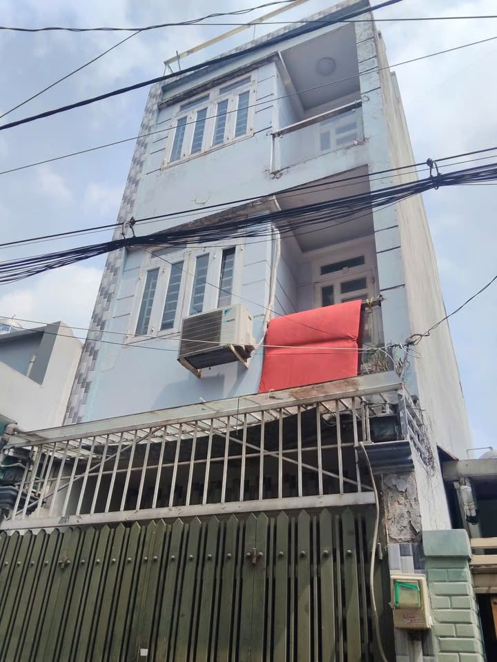 Nhà 4x14m Quận 3, 3.6 Tỷ - Sổ Hồng Riêng, 4 PN