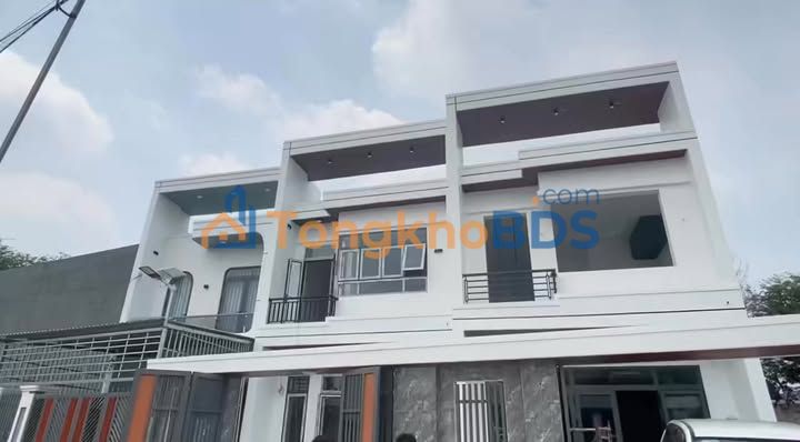 Nhà 1 Trệt 1 Lửng 79.5m² Đường Thủ Khoa Huân, Quận 1 - Giá 3.1 Tỷ