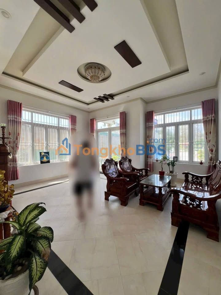 Biệt Thự 505m² Nguyễn Thông Phan Thiết - View Biển, Sẵn Sàng Ở Ngay