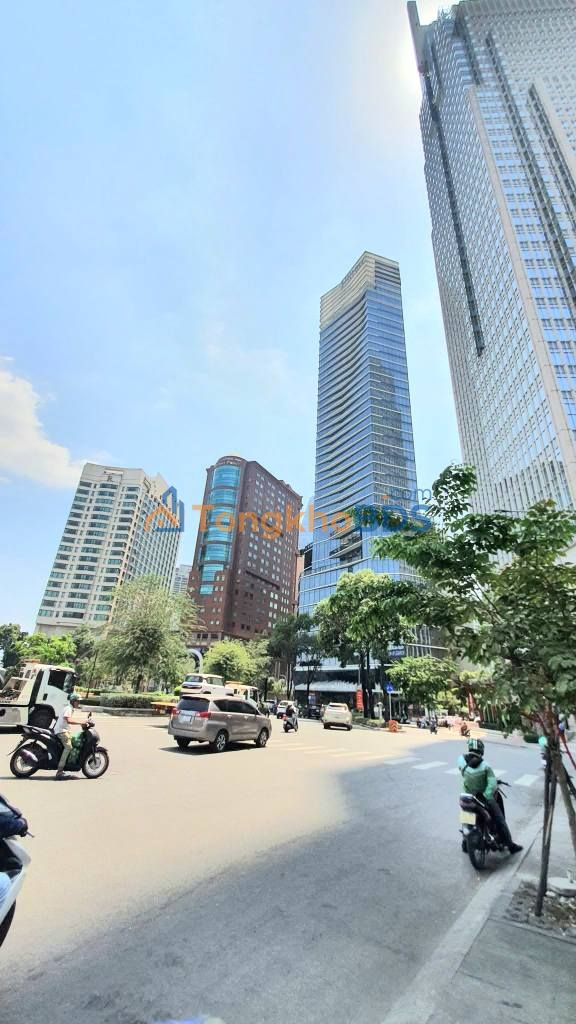 Nhà 8 Tầng Mặt Tiền Thi Sách Q1 - View Sông Bạch Đằng - 76m² Sổ Hồng