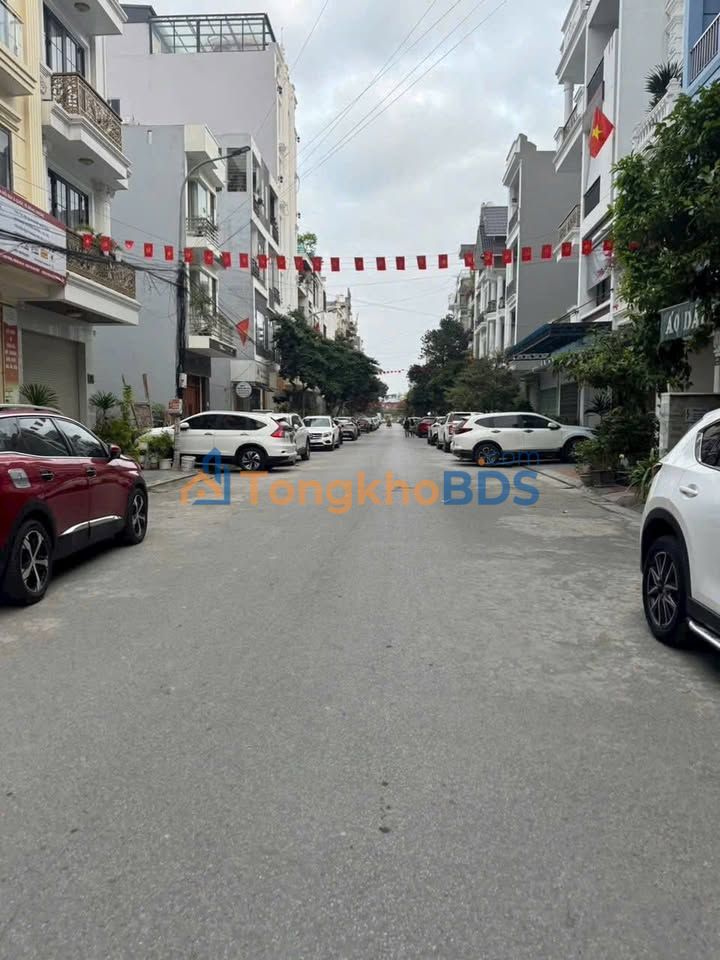Bán Đất Lô 14 Lê Hồng Phong, Hải Phòng - 60m² Hướng Tây Nam, Giá 6.6 Tỷ