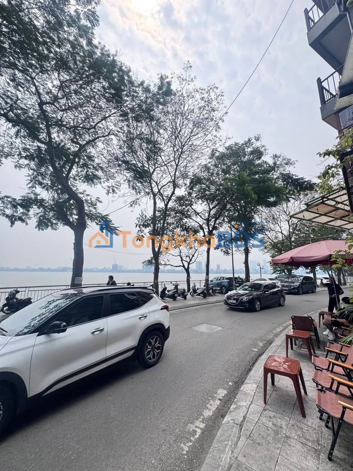 Nhà Mặt Hồ Tây 158m² Lô Góc - Kinh Doanh Đỉnh Cao - Giá 158 Tỷ