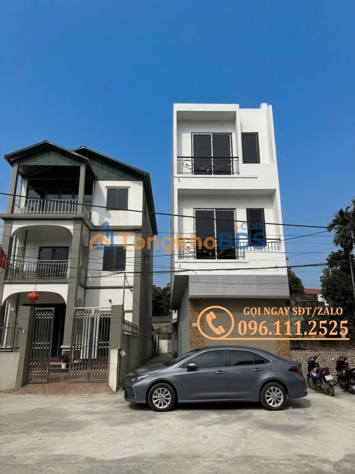 Nhà Lô Góc Vân Côn 45m² - 3 Tầng - Sổ Đỏ Sẵn - Giá Tốt