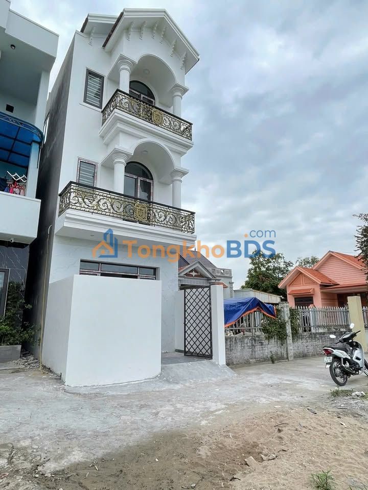 Nhà 3 Tầng Tân Cổ Điển 61m² - 2.35 Tỷ Tại Lê Lợi, Hải Phòng