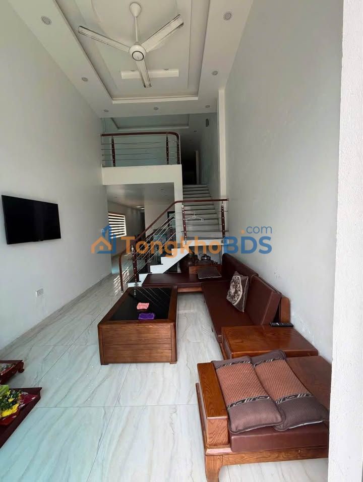 Nhà Mái Thái 2 Mặt Tiền 120m² - 3PN Khép Kín Tại Ninh Dương, Móng Cái