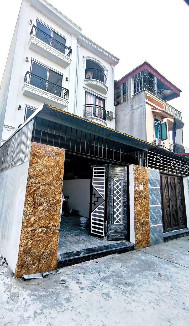 Nhà 62m² Vĩnh Quỳnh, 4 Tầng, Ô tô Sát Nhà - Giá 6.x Tỷ