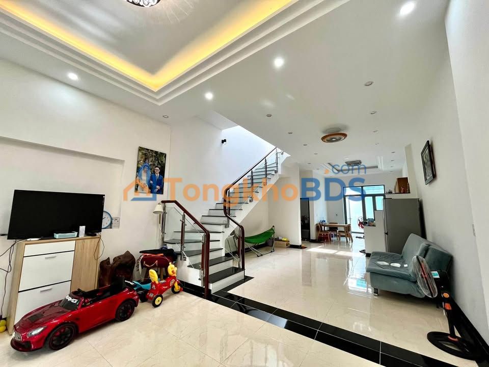 Nhà 1 Trệt 1 Lầu 100m² Phường Long Tâm, Bà Rịa - Giá Tốt