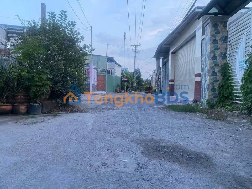 Đất Vĩnh Long 1000m² Mặt Tiền Đường Xe Hơi - Chỉ 3.8 Tỷ