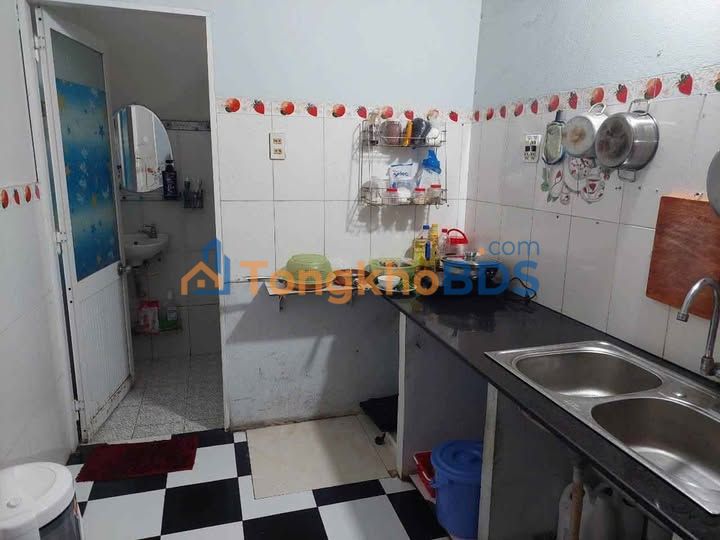 Nhà hẻm 1,5 Bùi Thị Xuân Quy Nhơn 45m2 3,2 tỷ - Vị trí đẹp