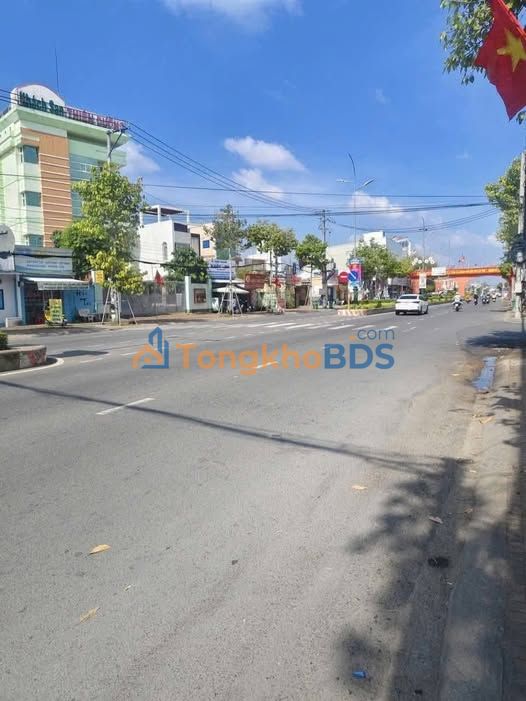 Nhà mặt tiền Hùng Vương Ngã Năm 135m² Mặt tiền kinh doanh