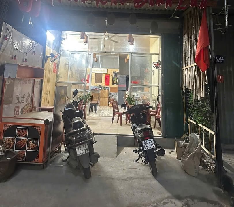 Sang Nhượng Quán Ăn Mặt Ngõ Triều Khúc, Thanh Xuân - 80m² Kinh Doanh Sầm Uất