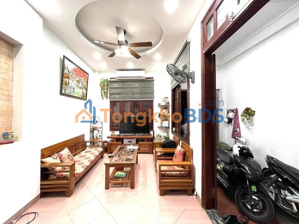 Nhà Phố Nguyễn Ngọc Nại 40m² (160m² XD) - 4 Tầng - 5.2 Tỷ - Ô Tô Tránh 15m