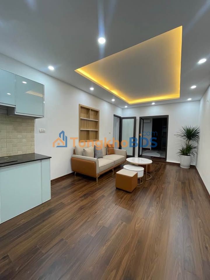 Bán gấp căn hộ tầng 3 Hoà Bình 7, Hai Bà Trưng - 65m² - 1.85 tỷ