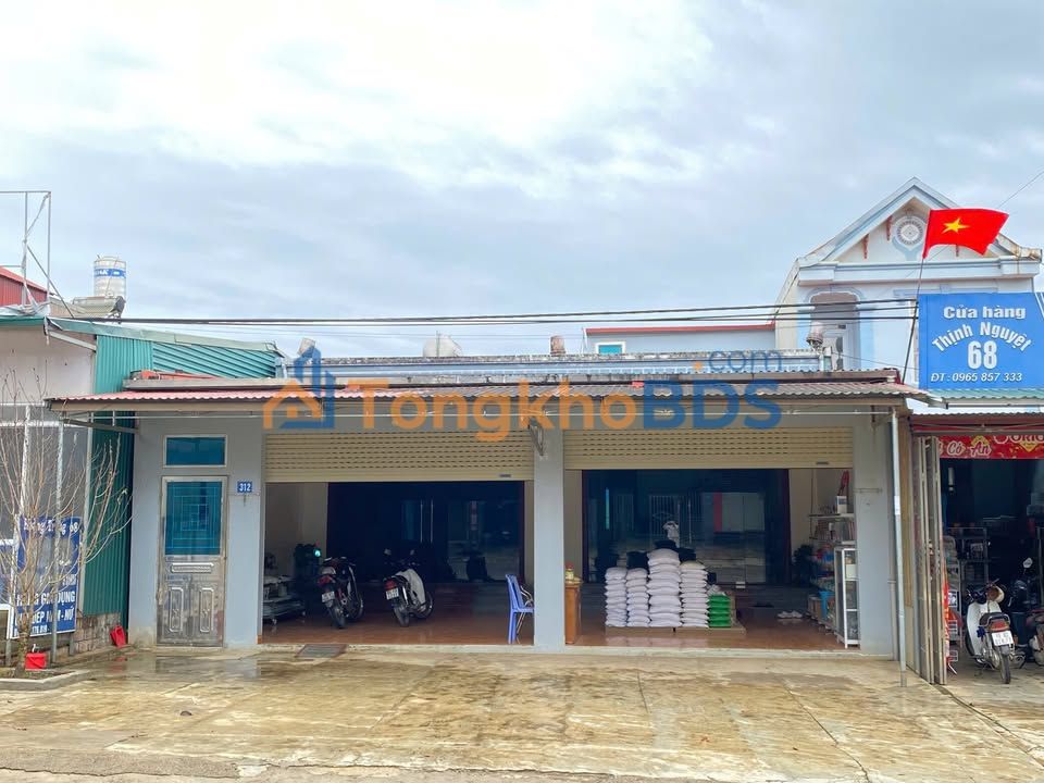 Mặt Bằng Kinh Doanh Rộng 10m Mặt Tiền - Mộc Châu