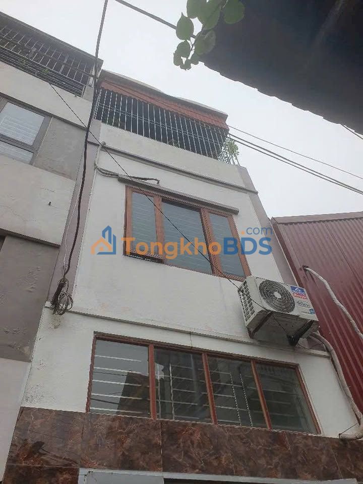 Nhà 43m² Tứ Hiệp, Thanh Trì - 3 Tầng, Ô tô Đỗ Cửa, Sổ Đỏ Chính Chủ