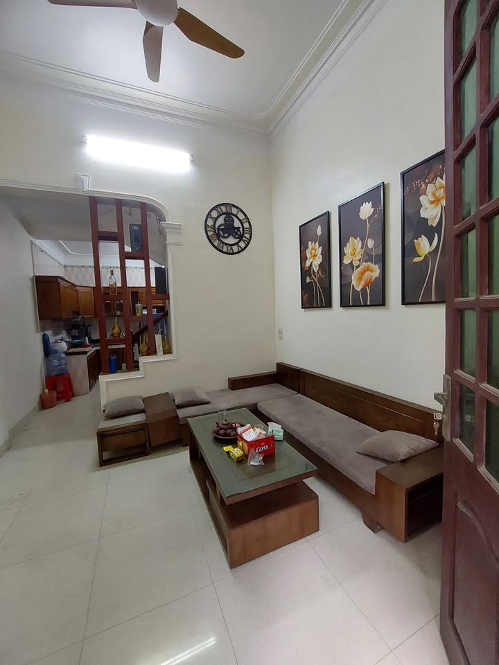 Nhà Phố Nam Định 32m² Sổ Đỏ Chính Chủ - Ô Tô Đỗ Cửa