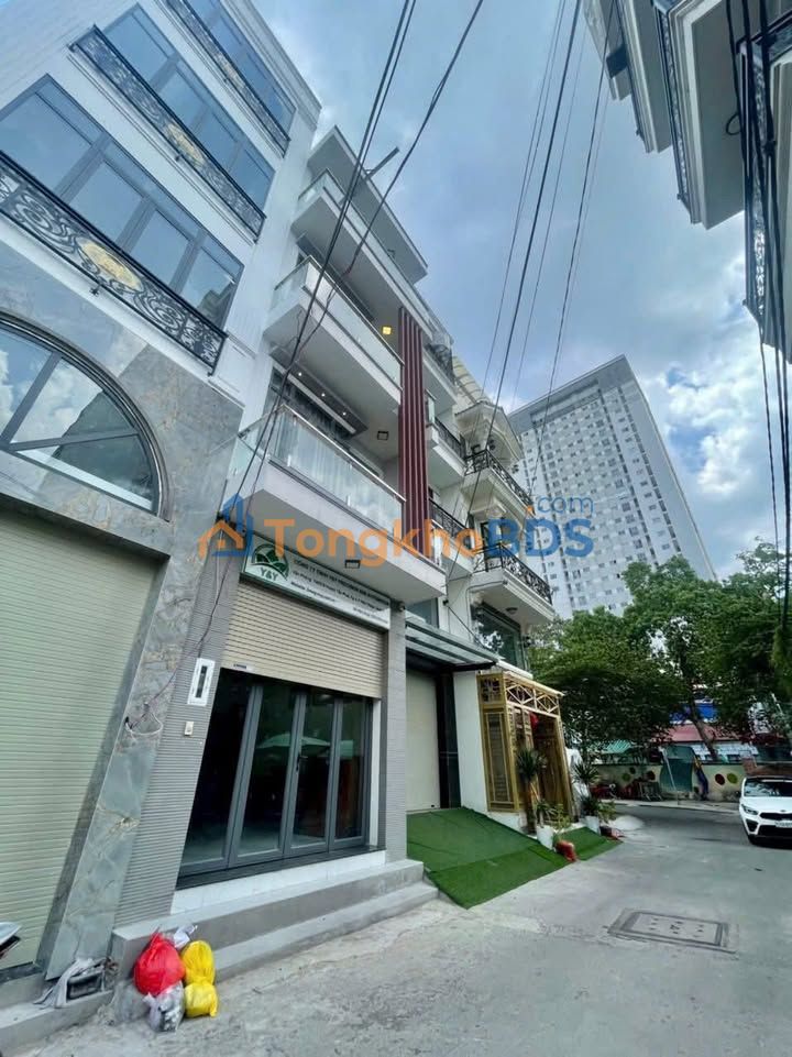 Cho thuê nhà 72m² Huỳnh Tấn Phát, Q7 - 6PN, Xe hơi vào nhà