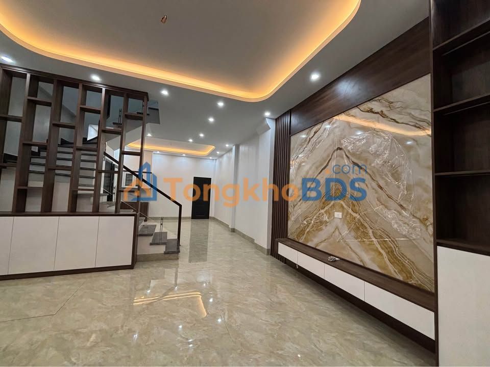 Nhà 3 Tầng 62.8m² Cô Tô - Ô tô vào nhà, 4PN Full Nội thất