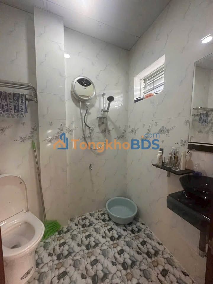 Mặt Tiền Vĩnh Nguyên - Nhà 2 Tầng Full Nội Thất, Kinh Doanh Đa Ngành